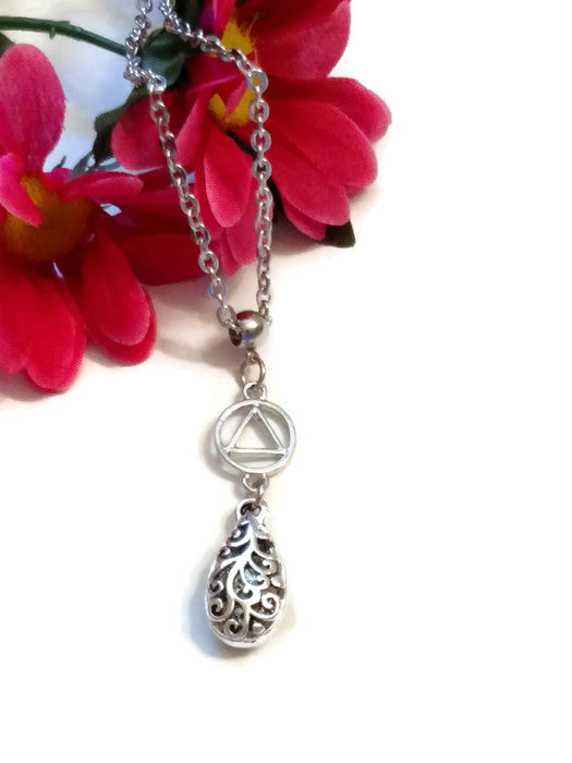 Filigree Teardrop AA Necklace